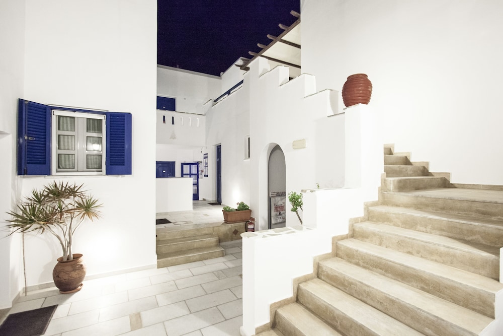 Athina Studios & Suites