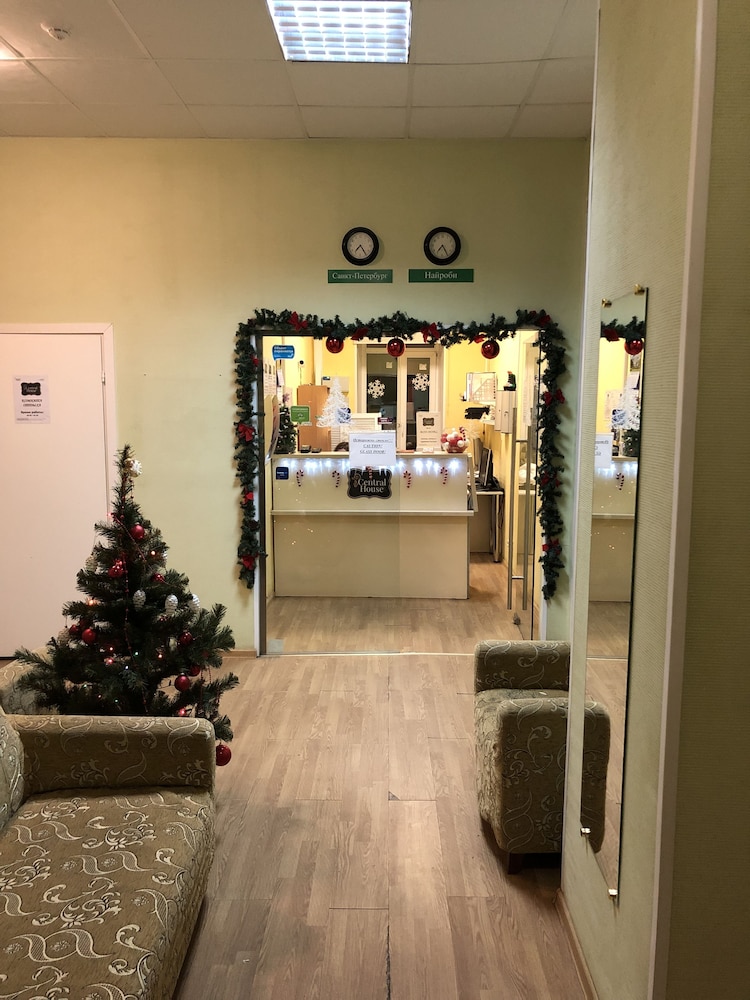Central House Hostel
