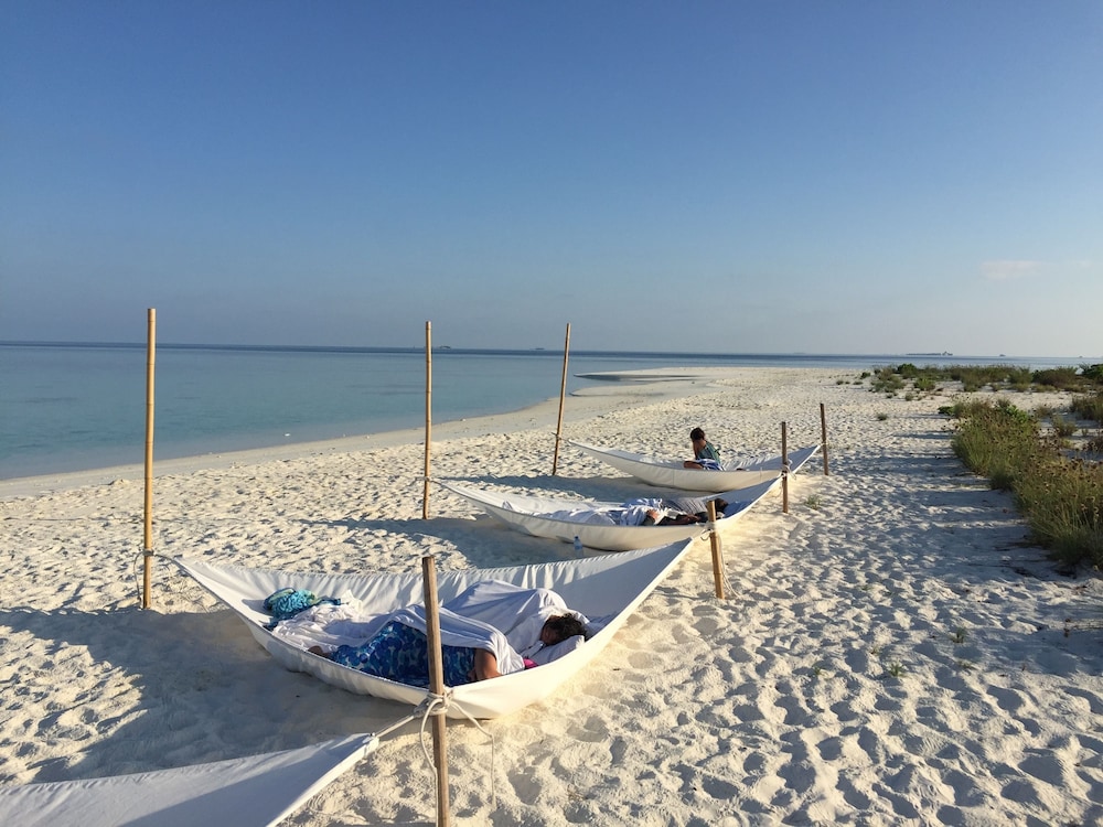 Noovilu Suites Maldives