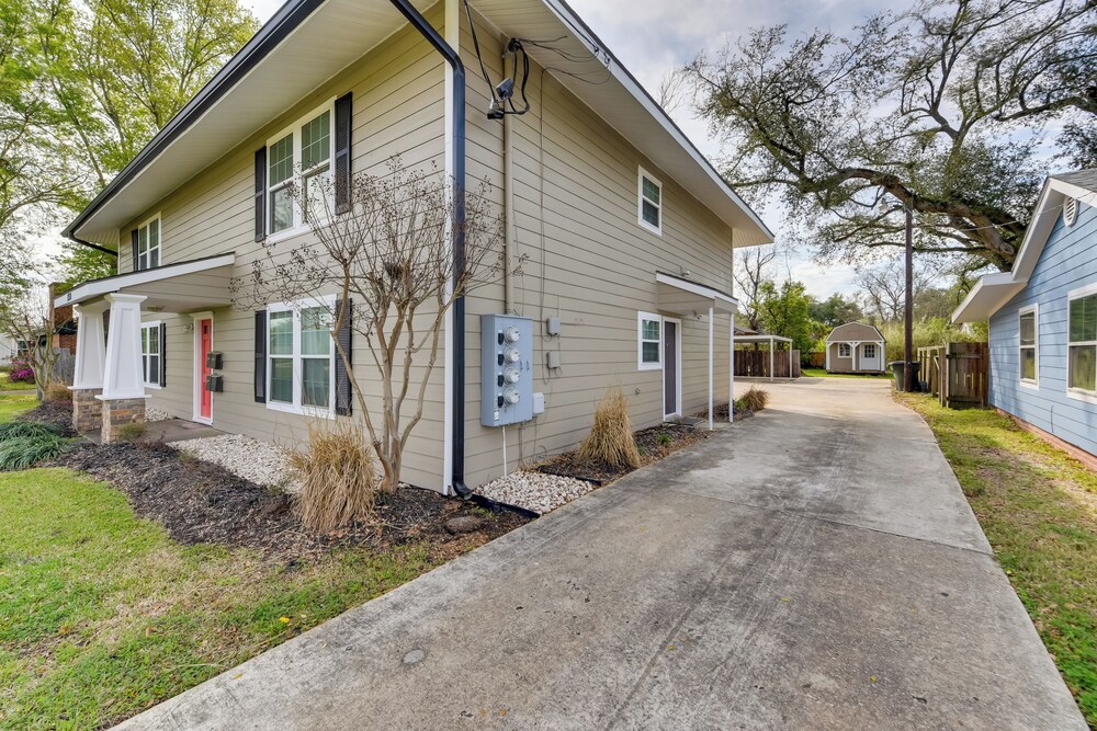 Charming Lake Charles Apartment: 2 Mi to Lake! view 4