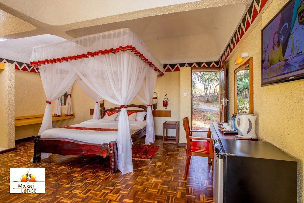 Maasai Lodge view 3