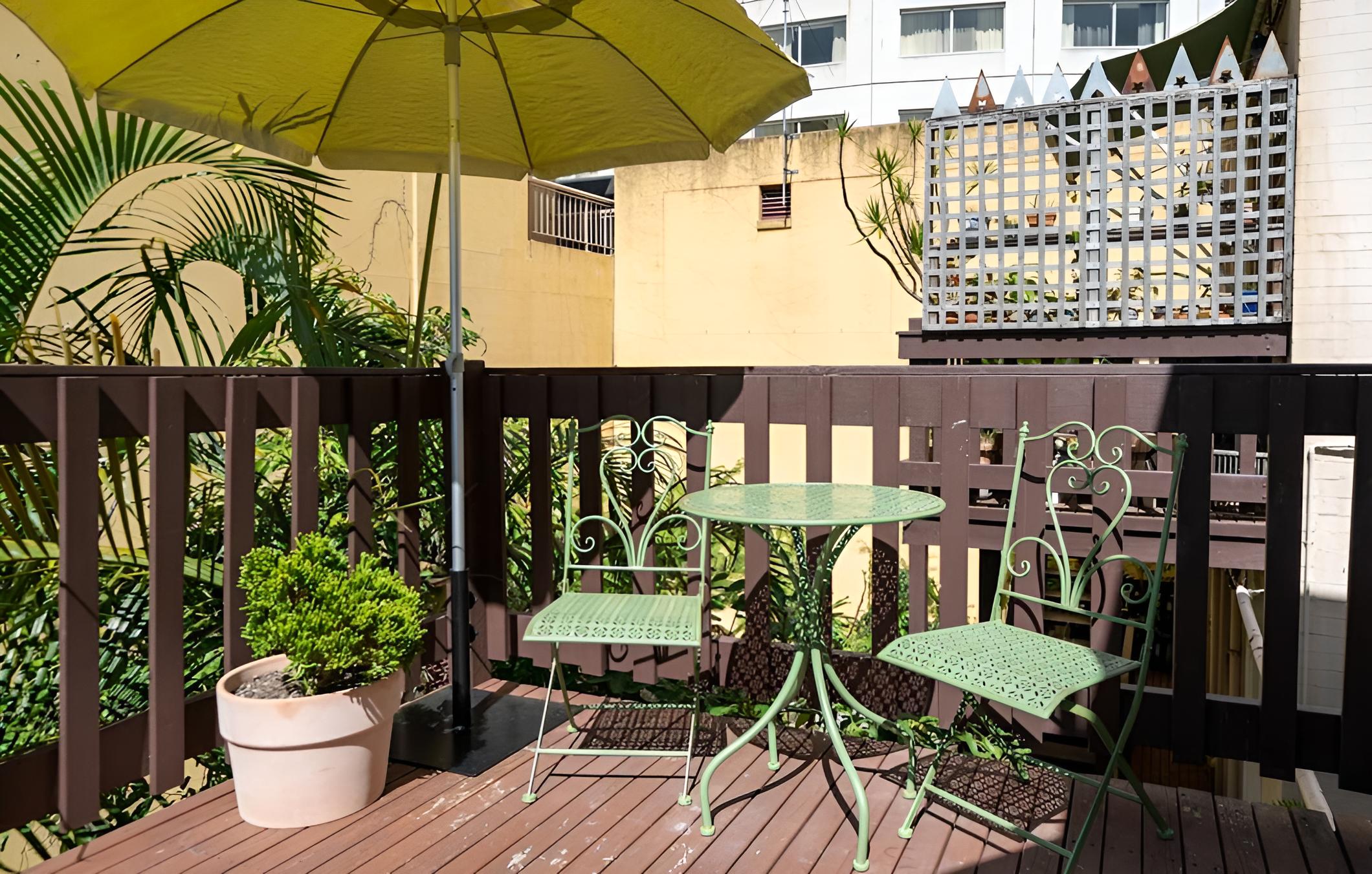 City Lights in Potts Point
