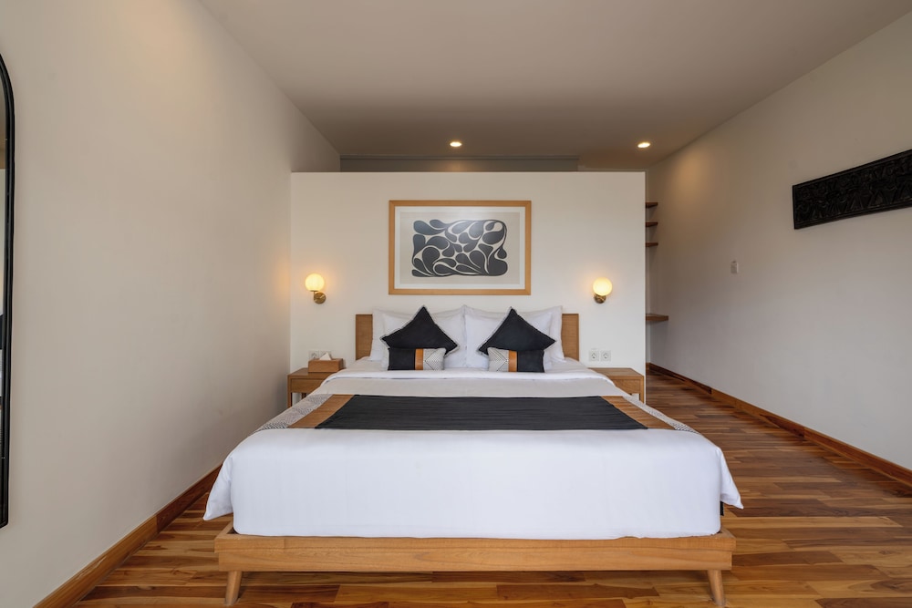 Green Moon Villa by Betterplace