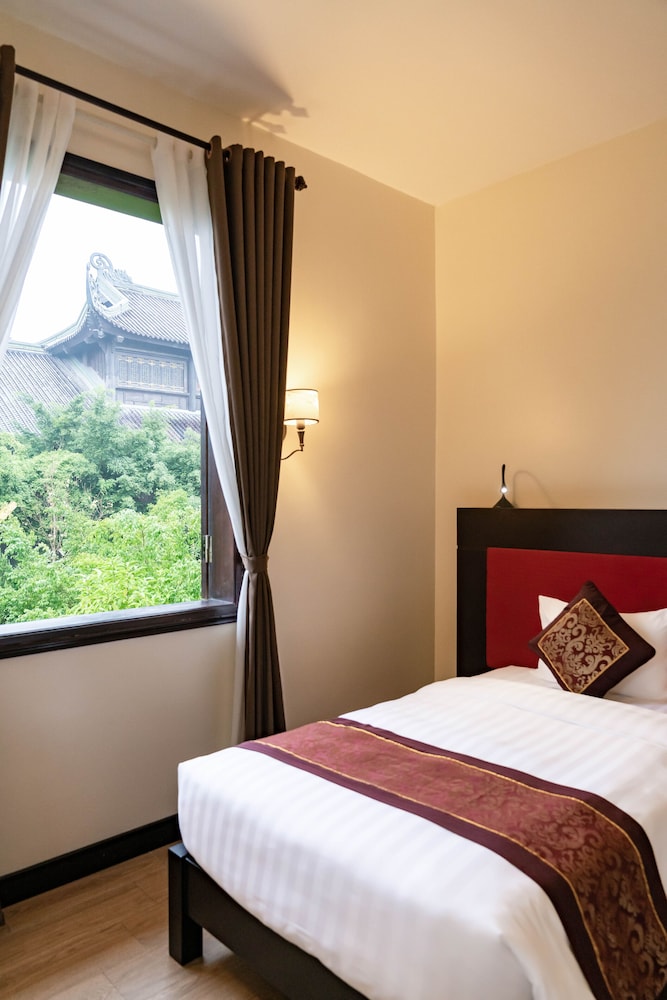 Bai Dinh Hotel