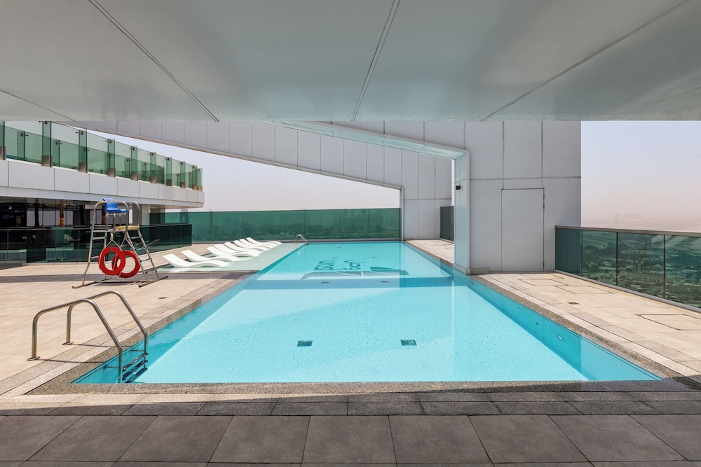 Maison Privee - Urban Parkside Living near the Iconic Dubai Frame