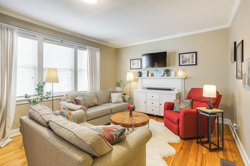 1 Mi to Ole Miss: Family-friendly Home!