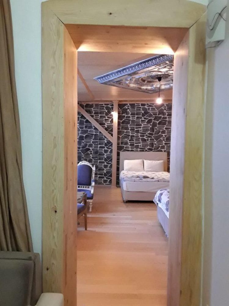 Taksimparis Apartments