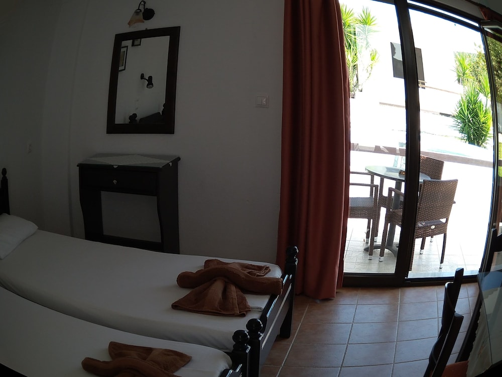Skiathos Holiday House