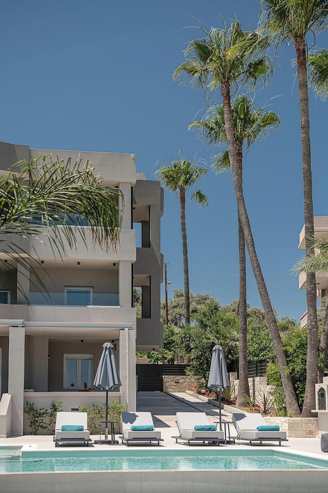 Kymélia Luxury Residences With Sea View