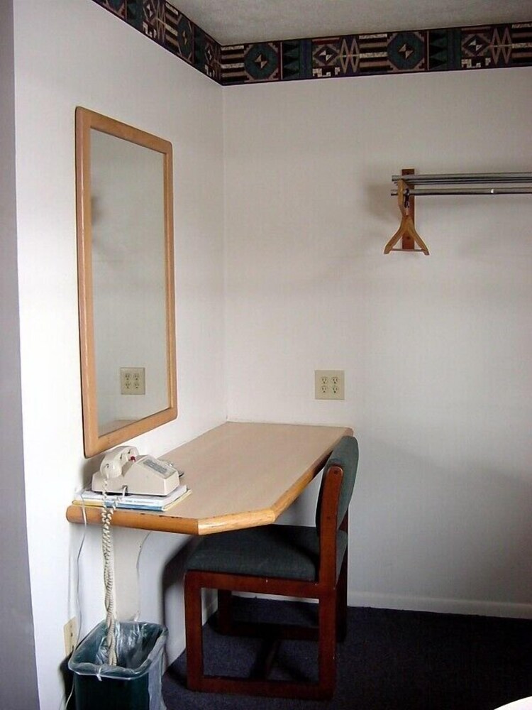 Double A Motel