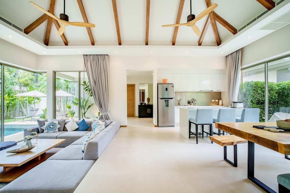 Trichada Stylish Private Pool Villa 3, Bang Tao