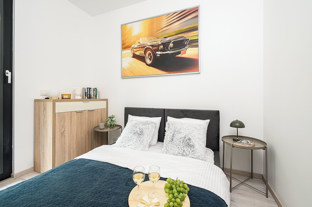 Lumina spacious apartments in Warsaw