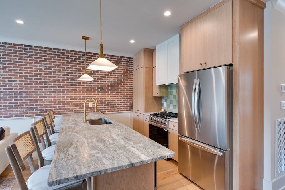 Eclipse - Ultra High End Finishes - Rooftop Patio
