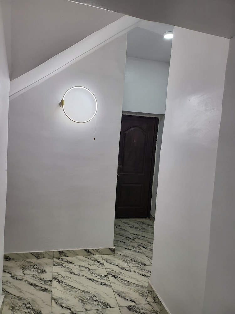 The Milton Apartment view 3