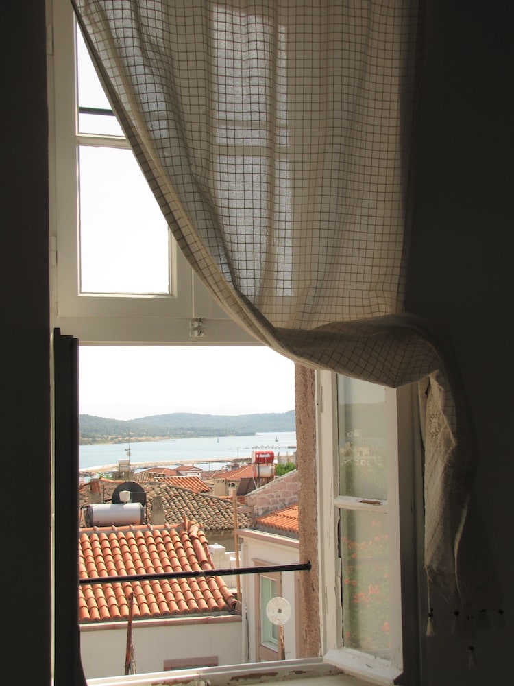 Eolos House Cunda