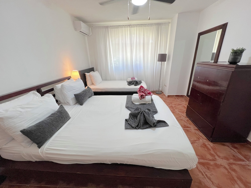 TROPICAL VILLAS playa LOS CORALES