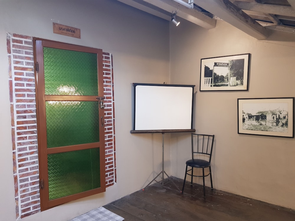 meeting & event spaces