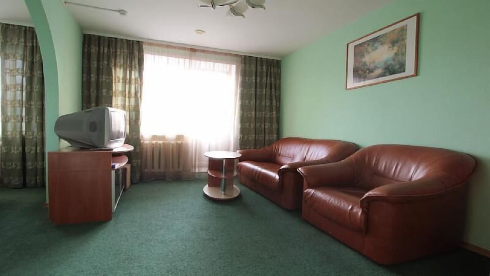 40 Let Pobedy Hotel