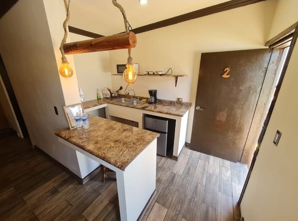 Ensenada Vacations - HOTEL CADILLAC - Property Image 14