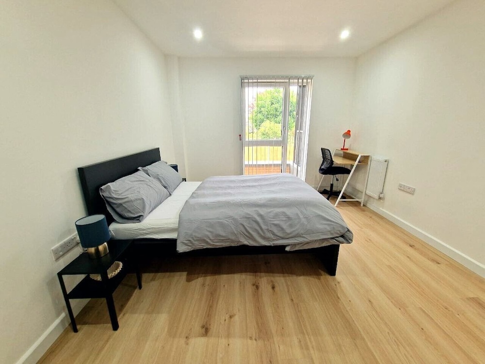 FlexiLux Stays - Luxury New Apt. L1B134