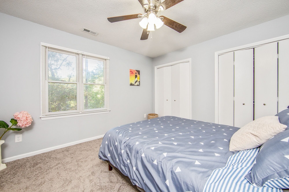 Fayetteville Vacations - No Place Like Homeplace! II - Property Image 27
