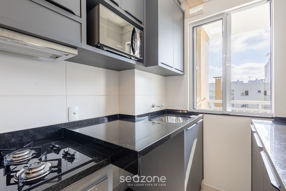 VAC - Beachfront Condo in Itajuba Beach