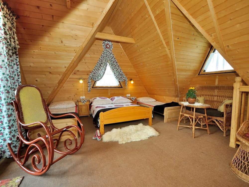 Cottage With a View of the Tatra Mountains