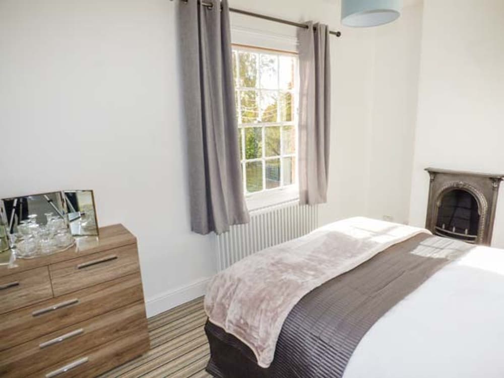 1 Willow Cottage