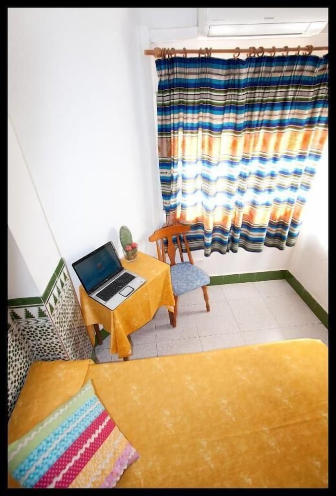 Hostal Estación Almeria