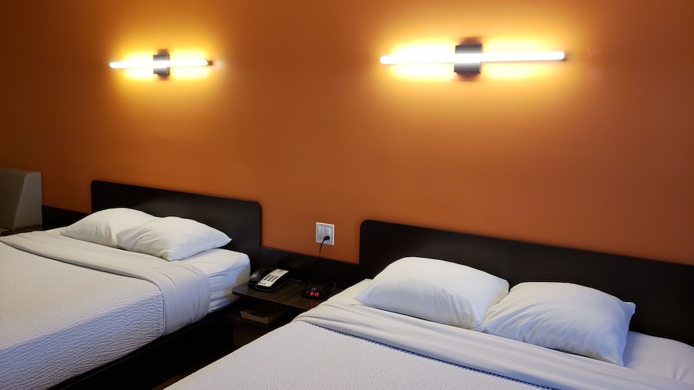 Joys Inn