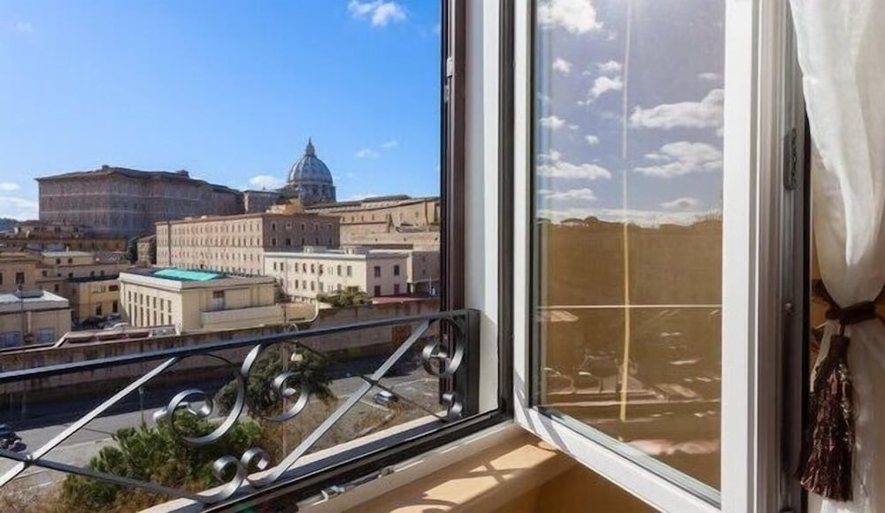 Domus Solis San Pietro