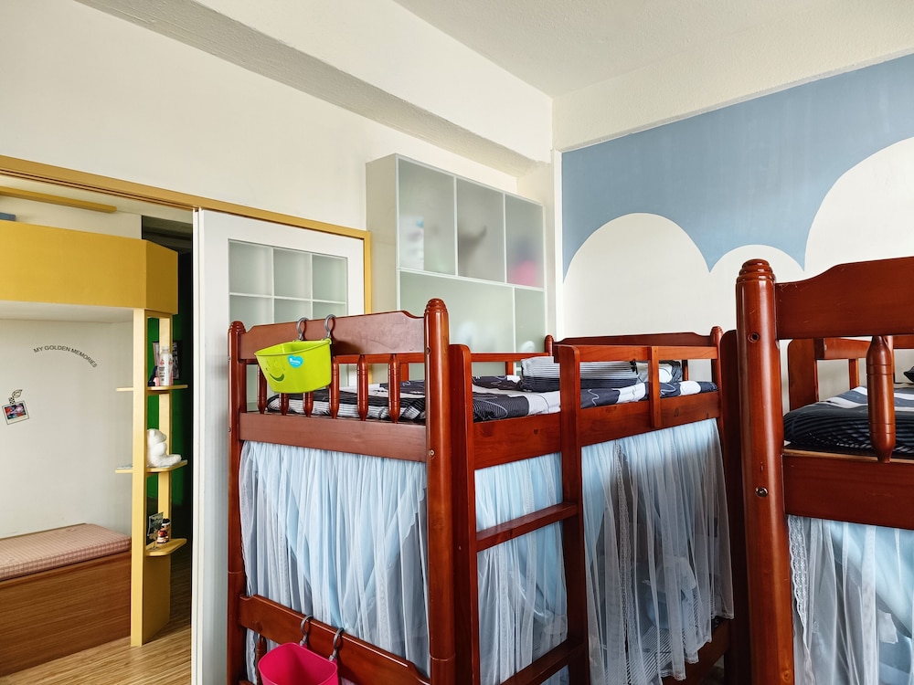 DF Park Space Hostel