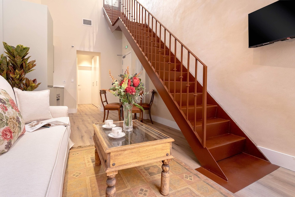 Exclusive Apartment Near Cathedral Rodrigo Caro IV