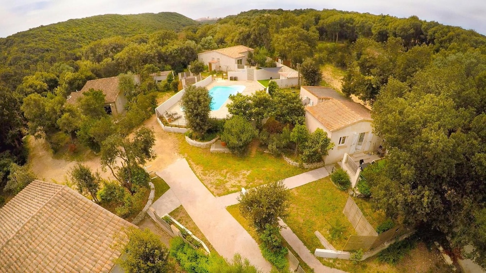 Hotel Perla Di Macchia - Image 1