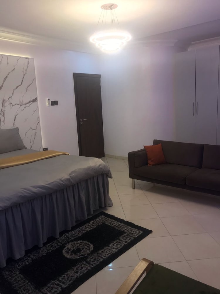 Unity Royal Apartment