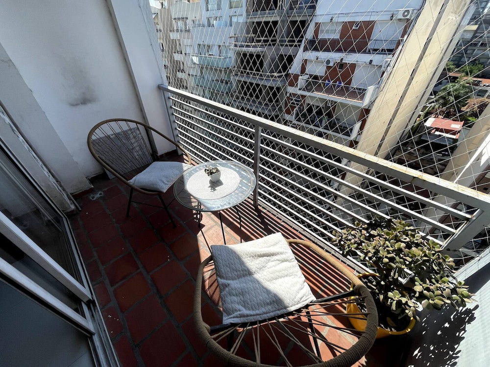 Palermo Queens: Where Urban Chic Meets Bohemian Charm