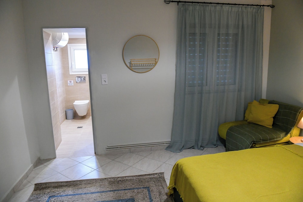 Vayas Residences Legacy