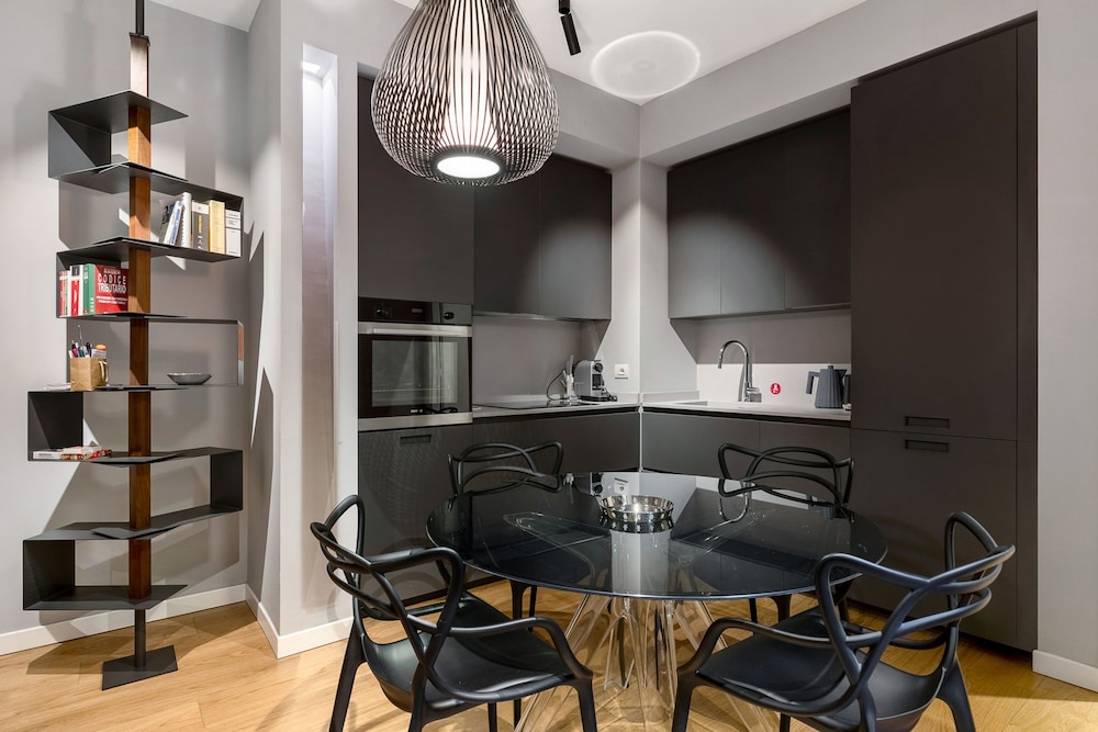 Caldarese Apartment With Balcony by Wonderful Italy