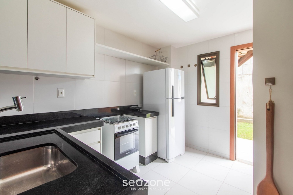 Houses With Pool 500m From the Beach in Arraial D'ajuda - ATP