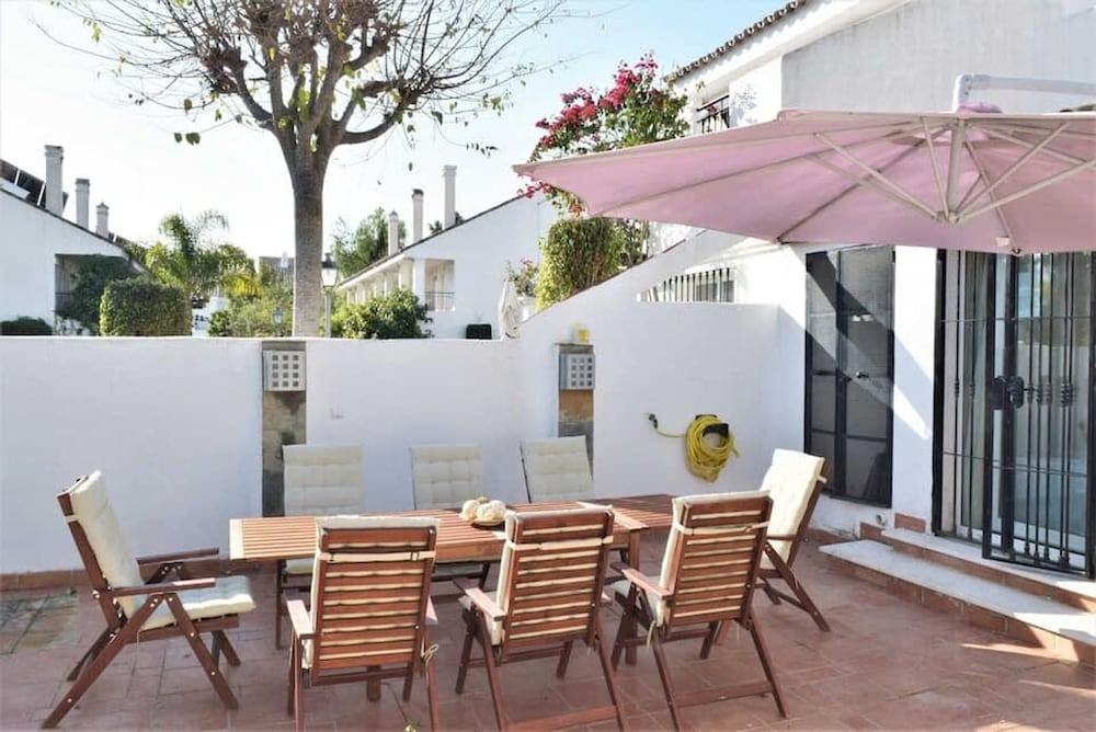 Casa Jasmine Modern Villa for 7 M-3