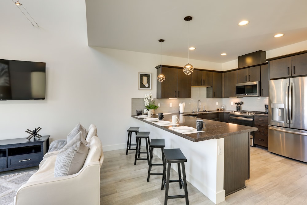Reno Vacations - Midtown Reno Vacation Rental < 2 Mi to Downtown! - Property Image 14