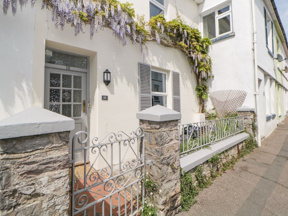 Saltwater Cottage