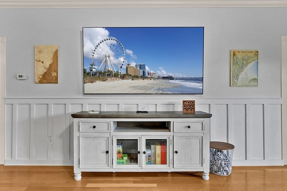 Magnolia Pointe Luster Leaf 4875-304 3 Bedroom Condo