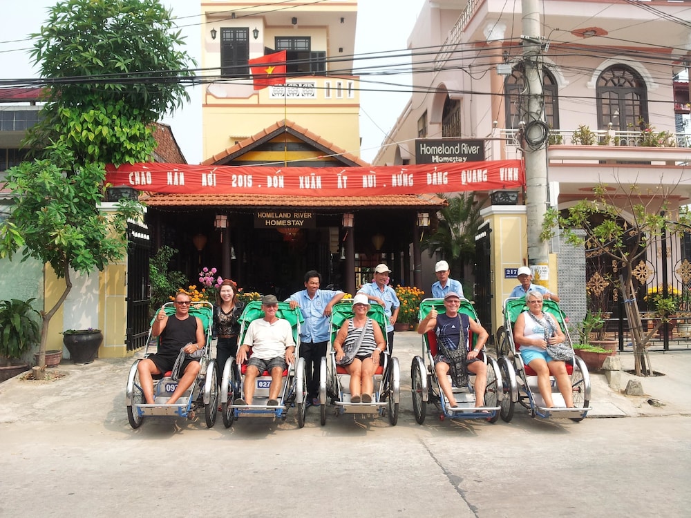 Homeland River Homestay