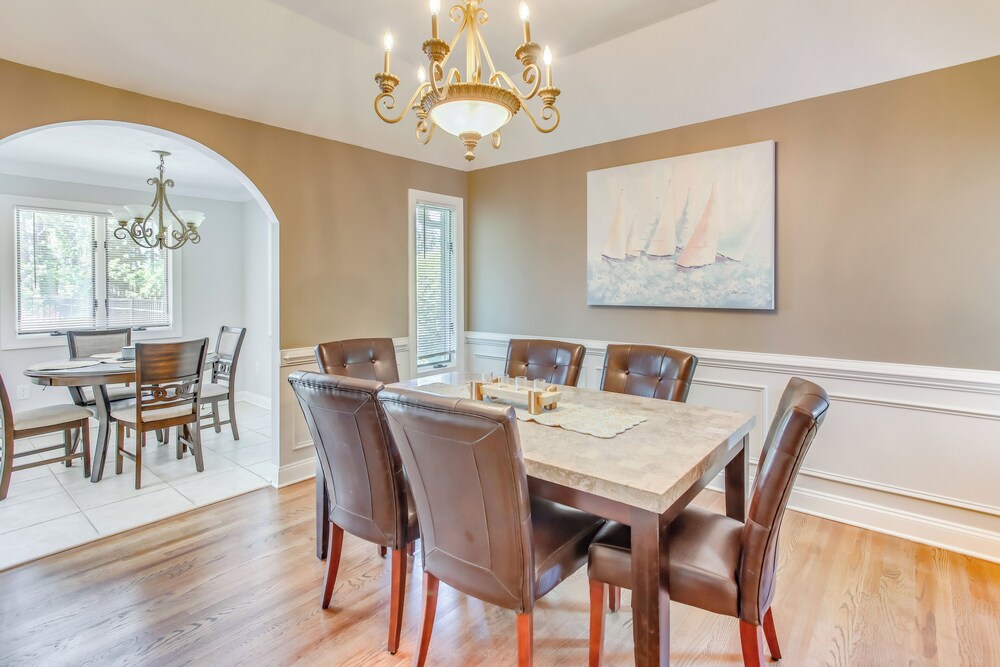 Dine, Shop & Splash: Family Home in Myrtle Beach