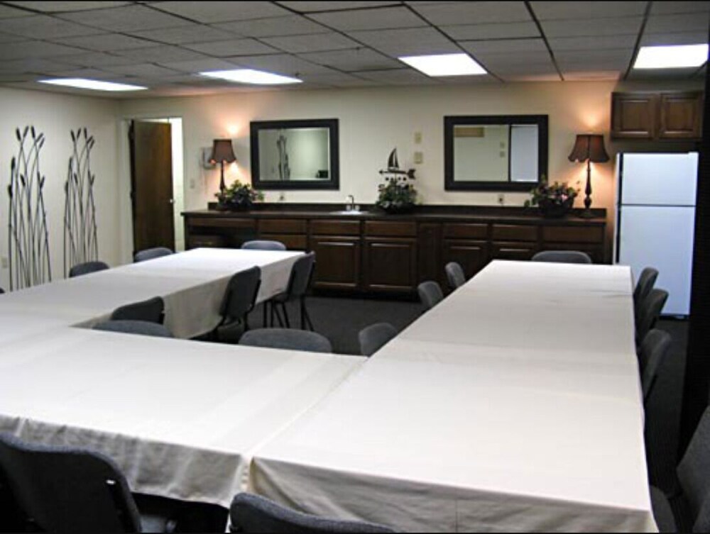 meeting & event spaces