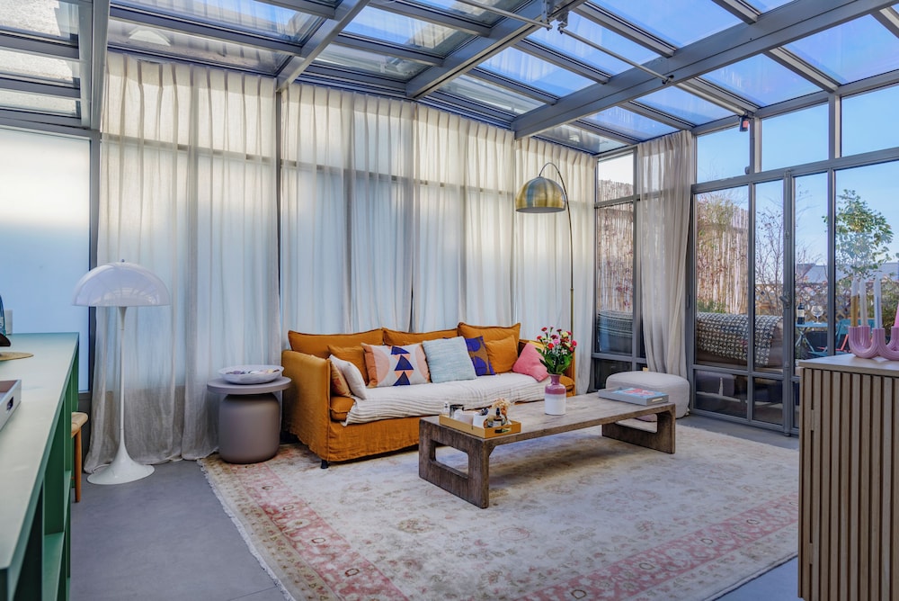 Paris Center Latin residence