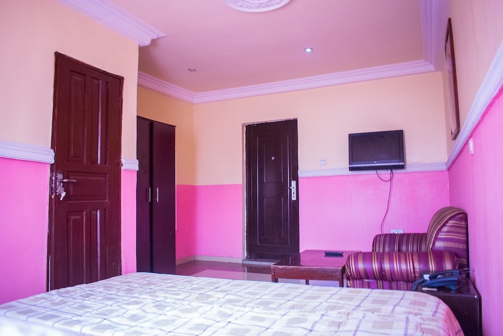 Maria Suites — photo 27