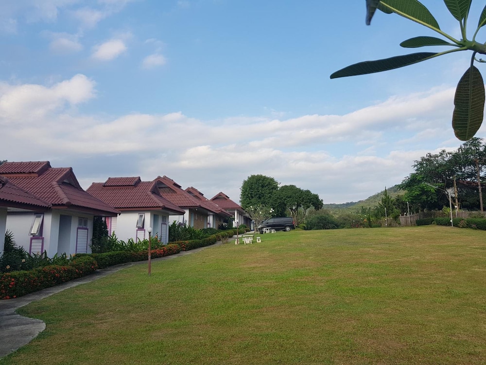 Mae Klang Banyen Hill