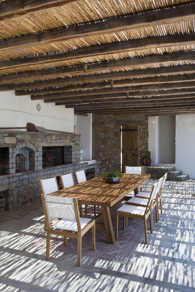 Villa Amra